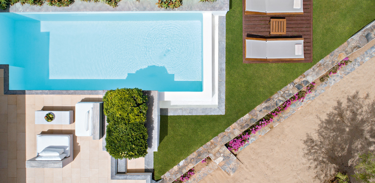 02-creta-beach-villa-private-pool-garden-crete